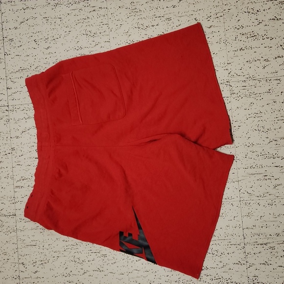 Nike Men's Sweatpant Shorts - Picture 5 of 6